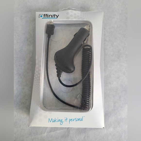 Mobile phone car charger - Picture 2 of 4